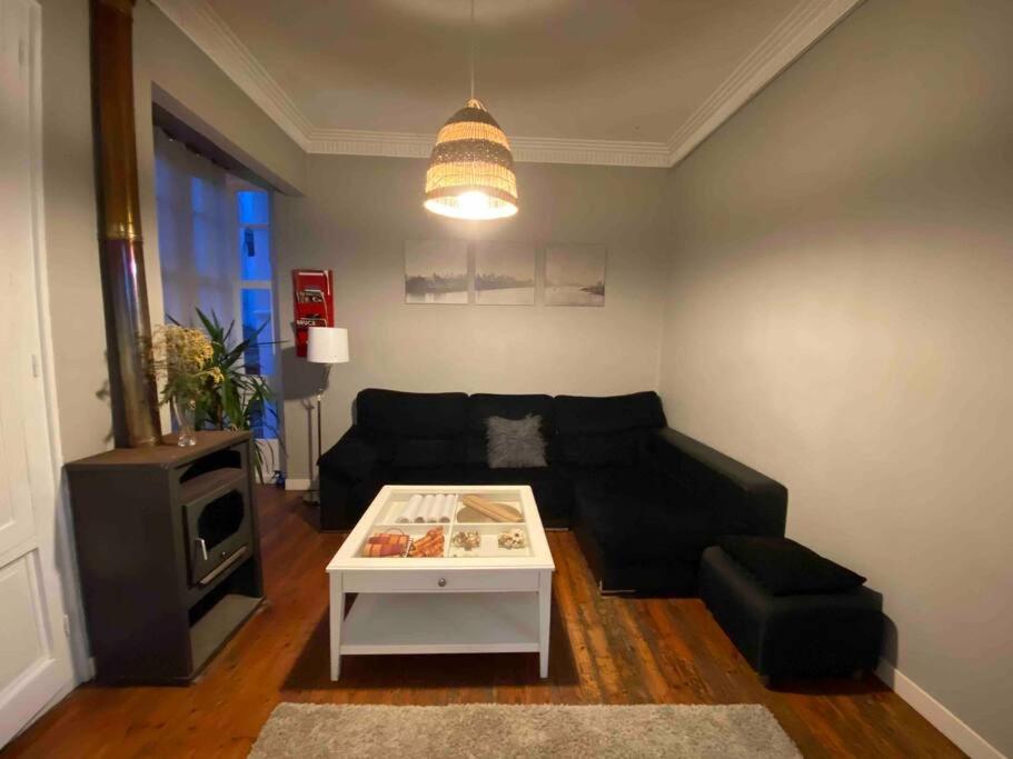 O Cerrulo Apartamento Centrico Pontedeume Buitenkant foto