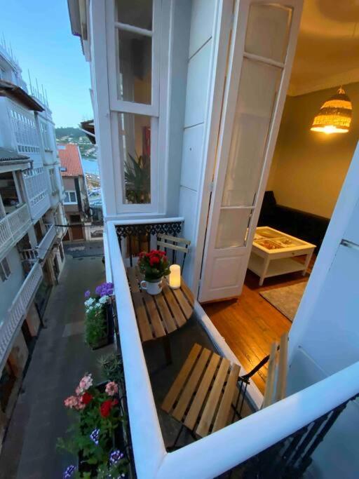 O Cerrulo Apartamento Centrico Pontedeume Buitenkant foto